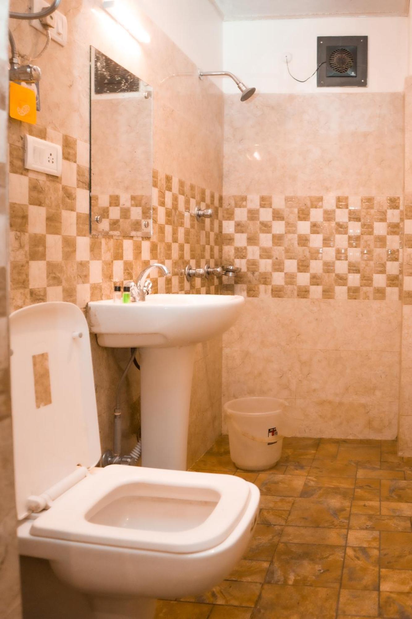 Hotel Siddhi Vinayak Regency, Mg Marg 甘托克 外观 照片